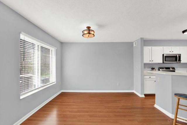 5884 Stonebridge Circle, Miami Twp, OH 45150