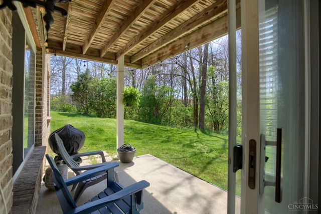 5884 Stonebridge Circle, Miami Twp, OH 45150