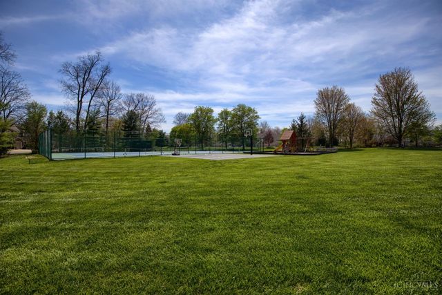 5884 Stonebridge Circle, Miami Twp, OH 45150