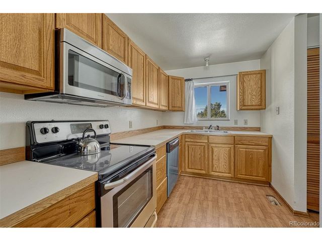 866 Aspen Village Rd, Divide, CO 80814