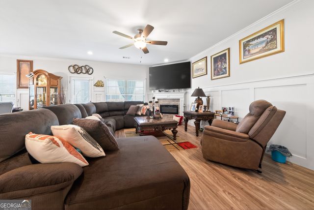 6873 Omaha Drive, Midland, GA 31820