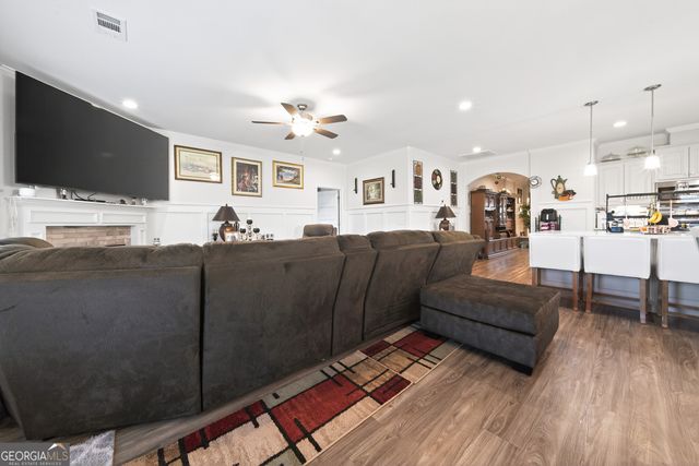 6873 Omaha Drive, Midland, GA 31820