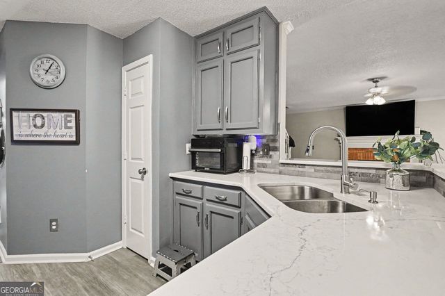 3398 Mosswood Lane, Rex, GA 30273