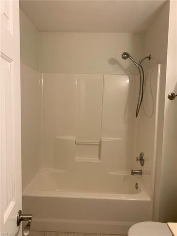 4101 Valencia RD, Chesapeake, VA 23321
