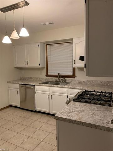 4101 Valencia RD, Chesapeake, VA 23321