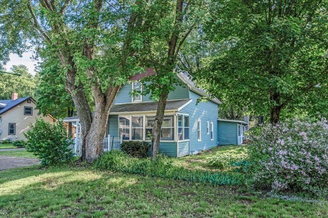 444 S Vincent Street, Saint Croix Falls, WI 54024