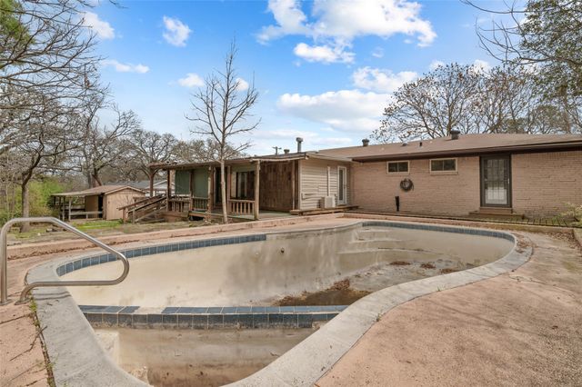 2815 Wilsonwood Drive, Denton, TX 76209