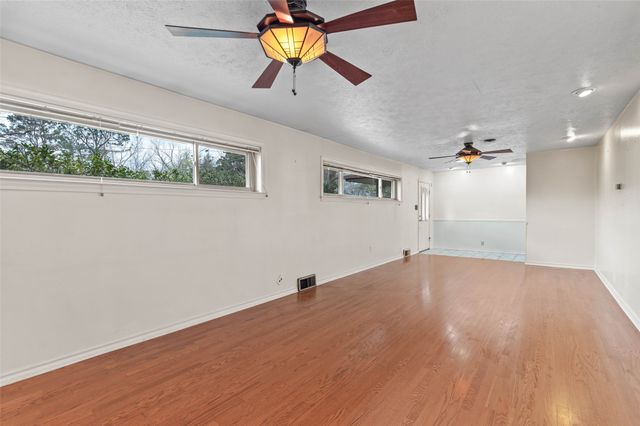 2815 Wilsonwood Drive, Denton, TX 76209