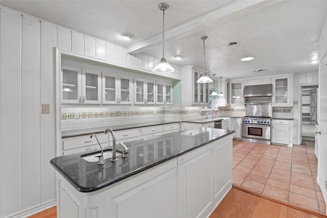 2815 Wilsonwood Drive, Denton, TX 76209