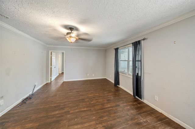 21630 Punkin St Street, New Caney, TX 77357