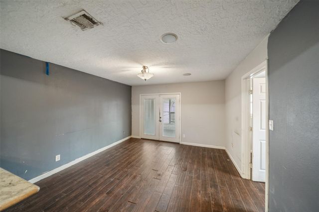 21630 Punkin St Street, New Caney, TX 77357