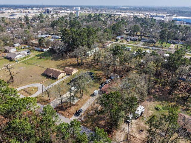 21630 Punkin St Street, New Caney, TX 77357