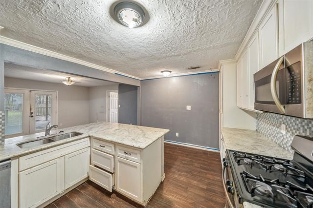 21630 Punkin St Street, New Caney, TX 77357