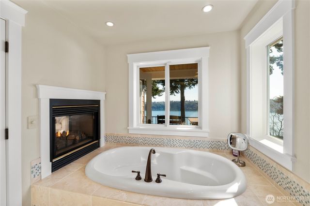 3307 9th Avenue Ct NW, Gig Harbor, WA 98335