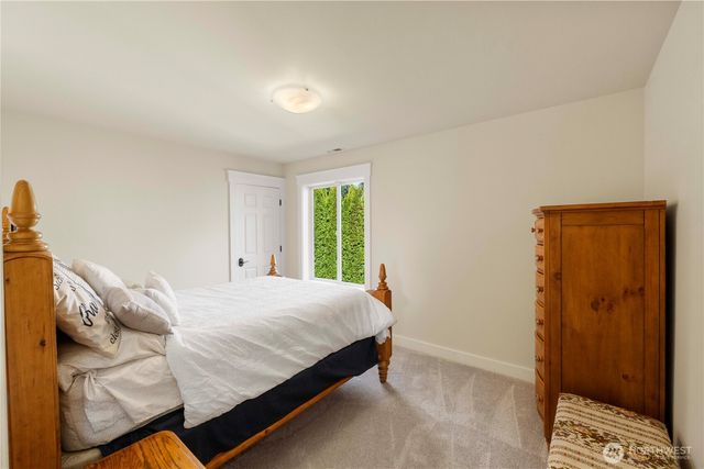 3307 9th Avenue Ct NW, Gig Harbor, WA 98335