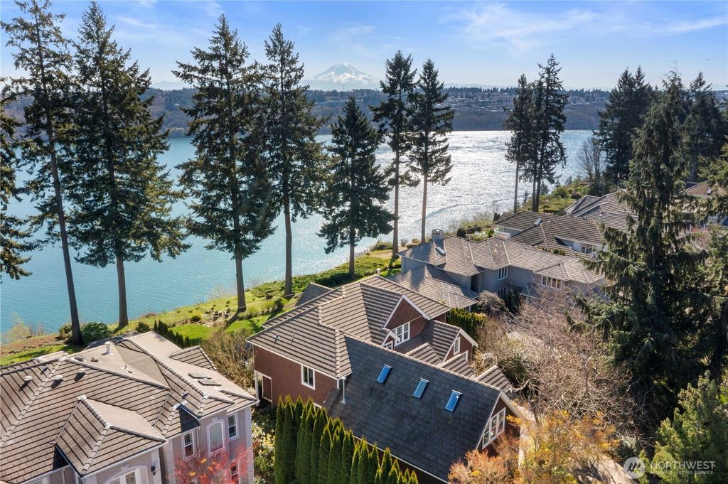 3307 9th Avenue Ct NW, Gig Harbor, WA 98335
