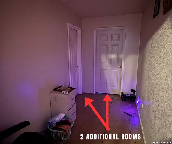 370 N San Gabriel Ave, San Antonio, TX 78237