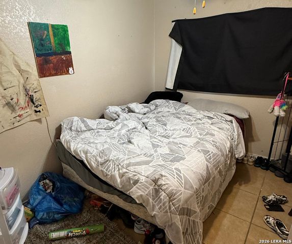 370 N San Gabriel Ave, San Antonio, TX 78237