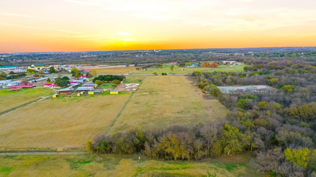 1826 Fm 731, Burleson, TX 76028