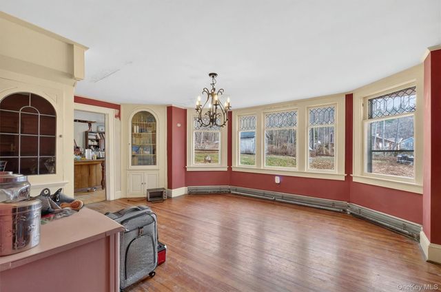 611 Peekskill Hollow Road, Putnam Valley, NY 10579