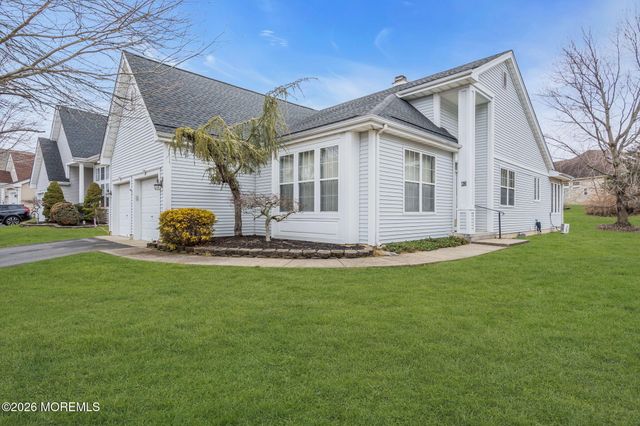 82 Mirage Boulevard, Barnegat, NJ 08005