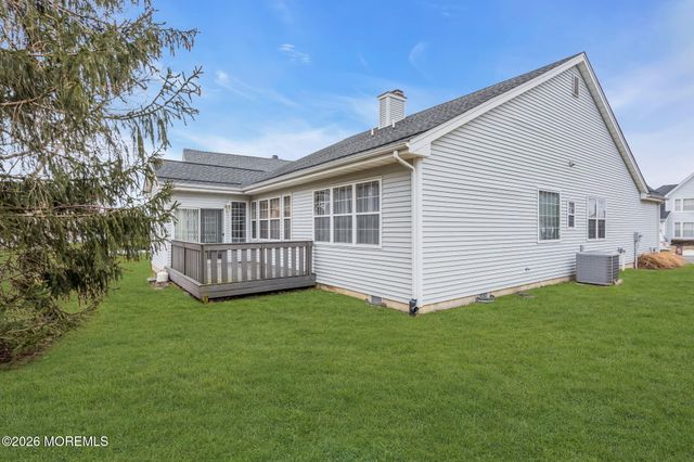 82 Mirage Boulevard, Barnegat, NJ 08005