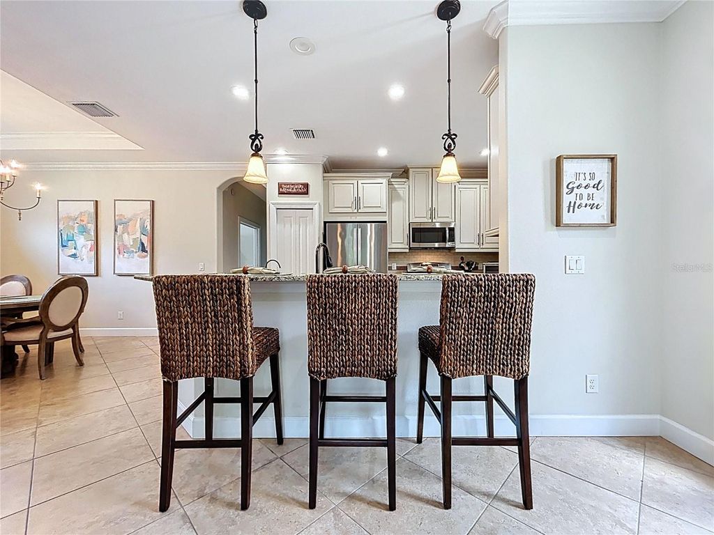 Image 17 of property listing at 5102 SAVONA RUN, Bradenton, FL 34211