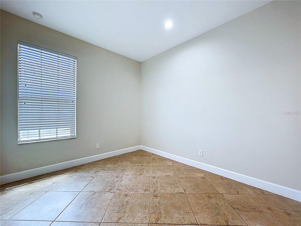 Image 33 of property listing at 5102 SAVONA RUN, Bradenton, FL 34211