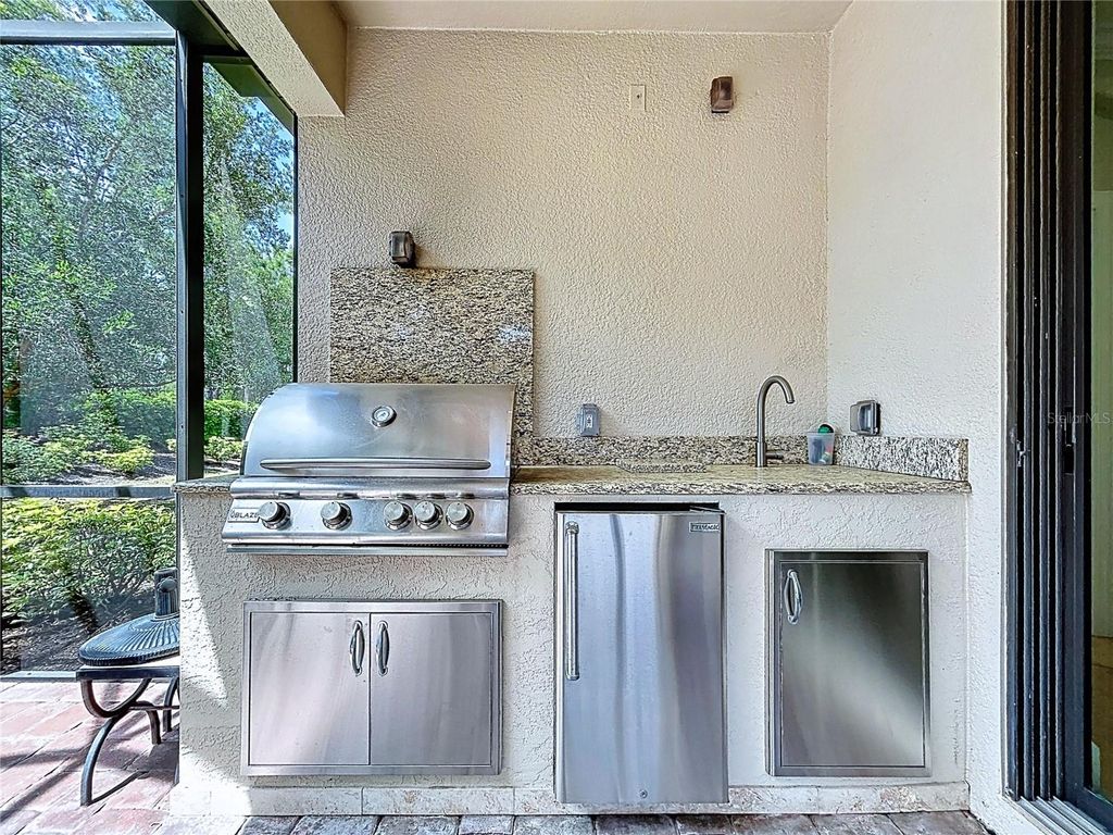 Image 43 of property listing at 5102 SAVONA RUN, Bradenton, FL 34211