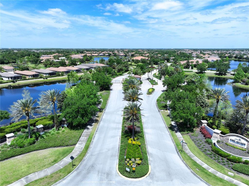Image 56 of property listing at 5102 SAVONA RUN, Bradenton, FL 34211