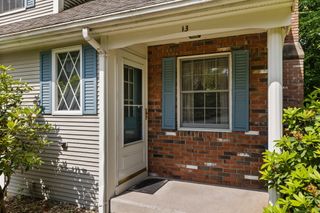 13 Waterview Drive, Windsor, CT 06095