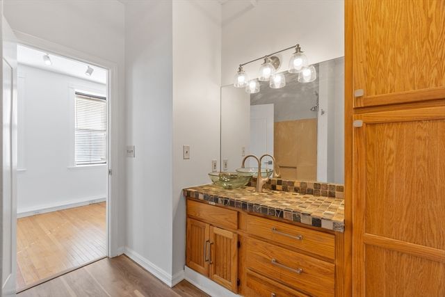 46 Washington St 303, Haverhill, MA 01830