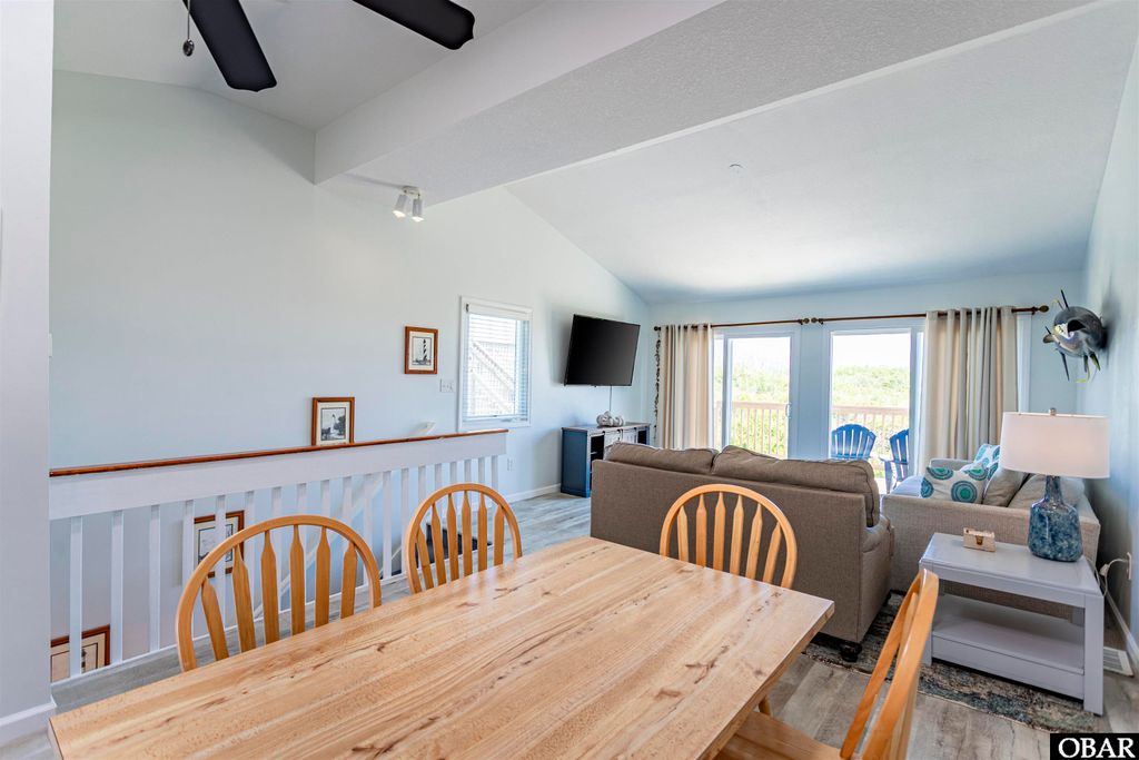 Image 8 of property listing at 1801 S Virginia Dare Trail Unit #7, Kill Devil Hills, NC 27948