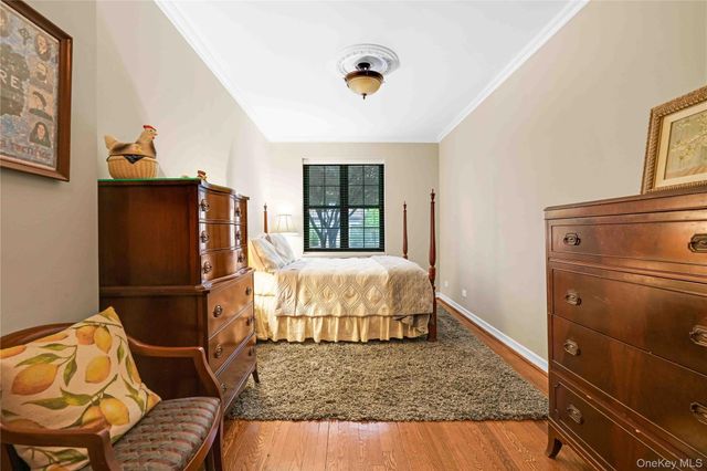 94-11 69th Avenue 102, Forest Hills, NY 11375