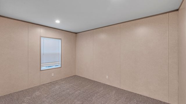 380 Dike Road, Bonneau, SC 29431
