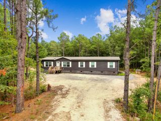 380 Dike Road, Bonneau, SC 29431