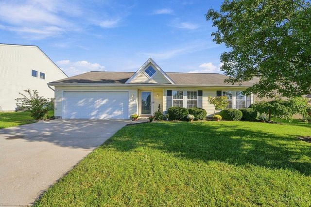 1194 Bugle Bluff Court, Lebanon, OH 45036