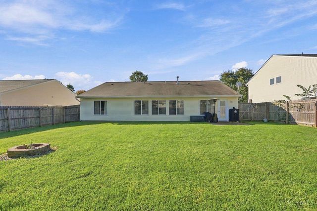 1194 Bugle Bluff Court, Lebanon, OH 45036
