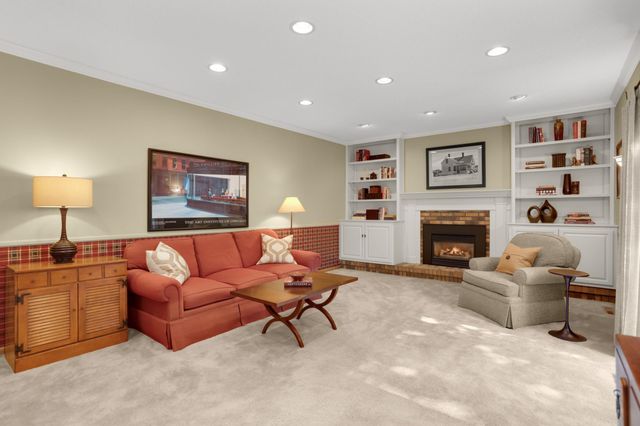 14985 Ironwood Court, Eden Prairie, MN 55346
