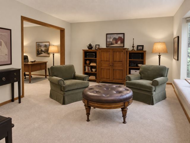 14985 Ironwood Court, Eden Prairie, MN 55346