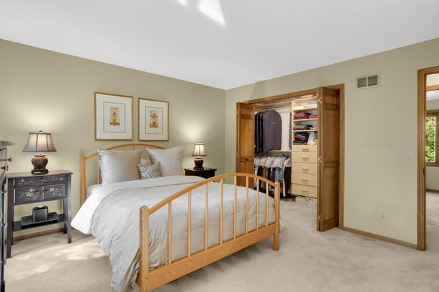 14985 Ironwood Court, Eden Prairie, MN 55346