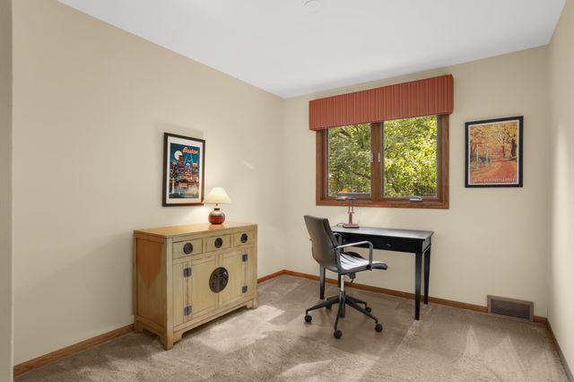 14985 Ironwood Court, Eden Prairie, MN 55346