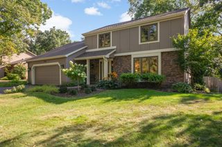 14985 Ironwood Court, Eden Prairie, MN 55346