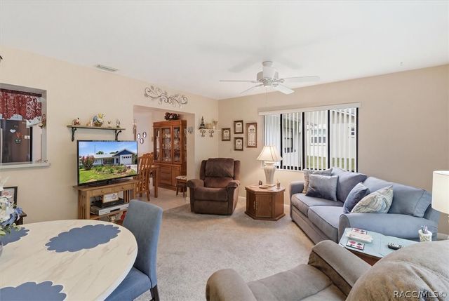 109 W Sugarberry Lane, Beverly Hills, FL 34465