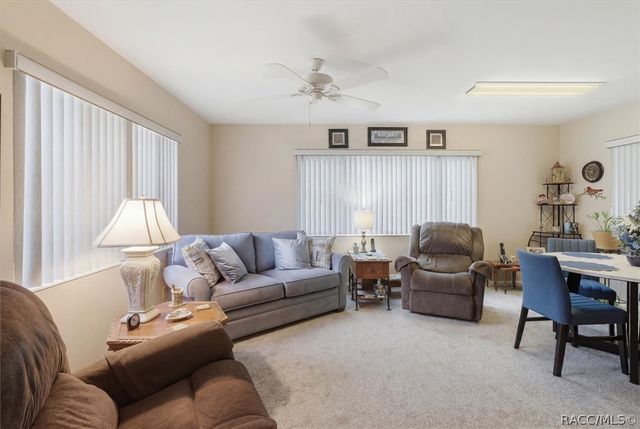 109 W Sugarberry Lane, Beverly Hills, FL 34465