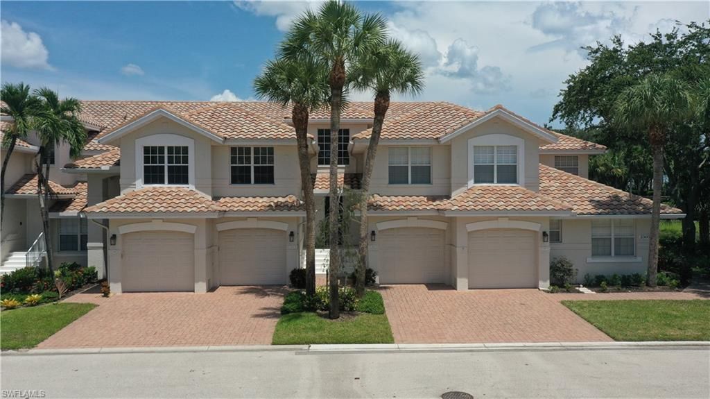 25051 Banbridge CT 103, BONITA SPRINGS, FL 34134 — photo 4