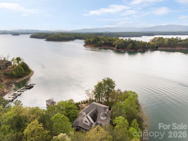 4950 Canterbury Place, Morganton, NC 28655