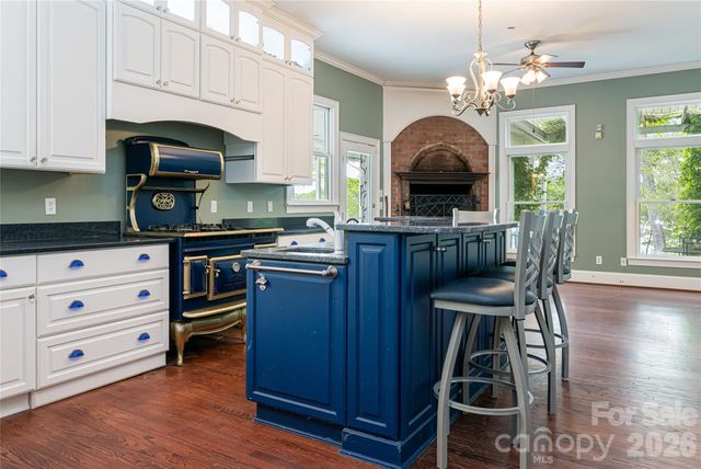 4950 Canterbury Place, Morganton, NC 28655