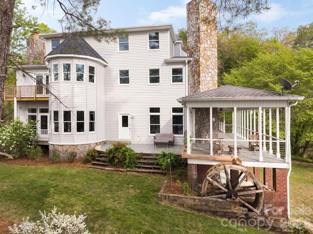 4950 Canterbury Place, Morganton, NC 28655
