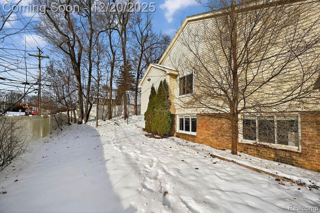 821 Grace Street, Northville, MI 48167